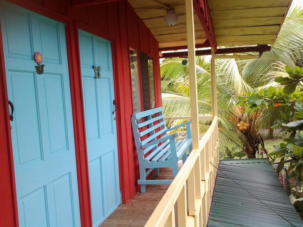 La Ballena Roja Guest House And Cafe Uvita Cameră foto